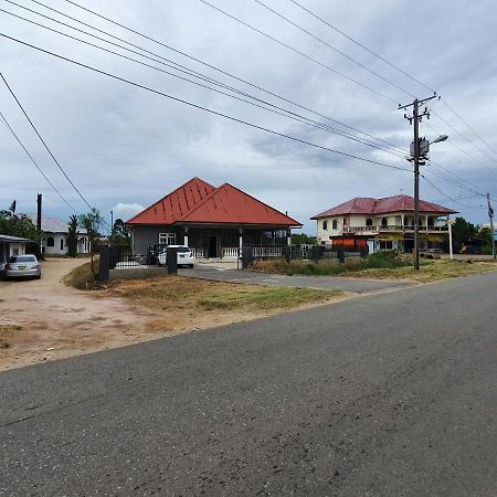 Chander'S Villa Парамарибо Екстериор снимка